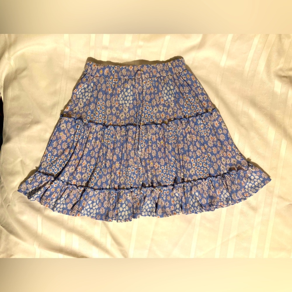 Caution to the wind floral skirt